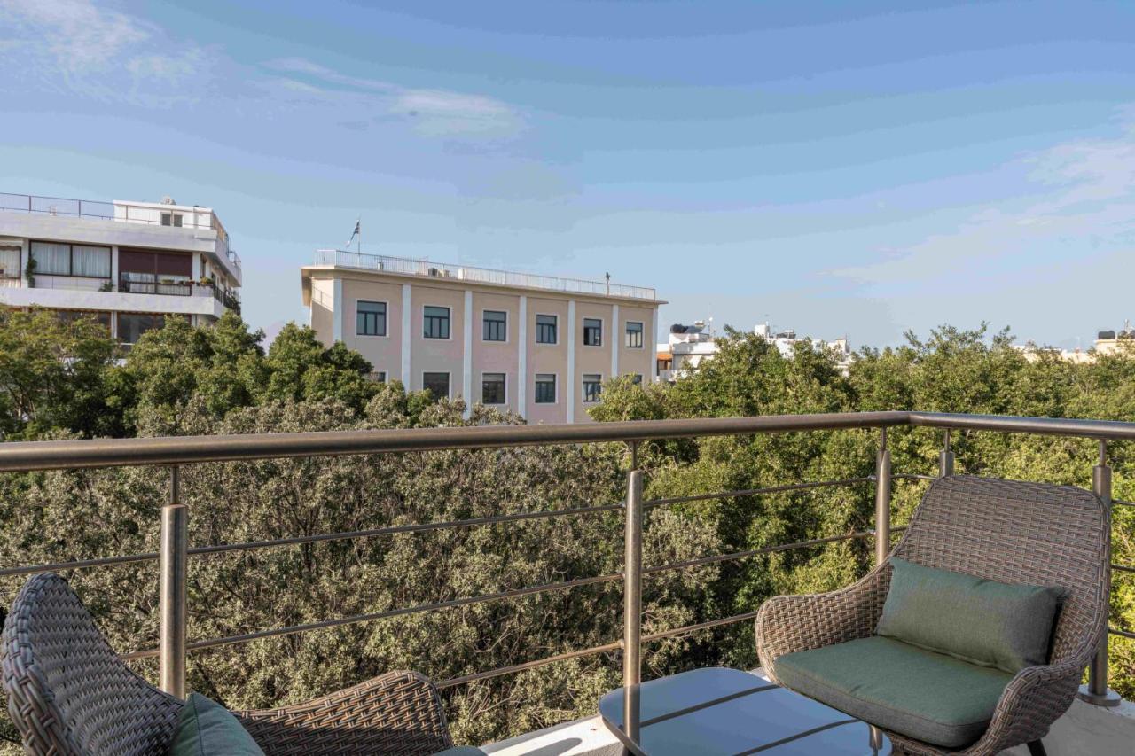 Phaedrus Living: Heraklion City View Flat Eksteriør billede