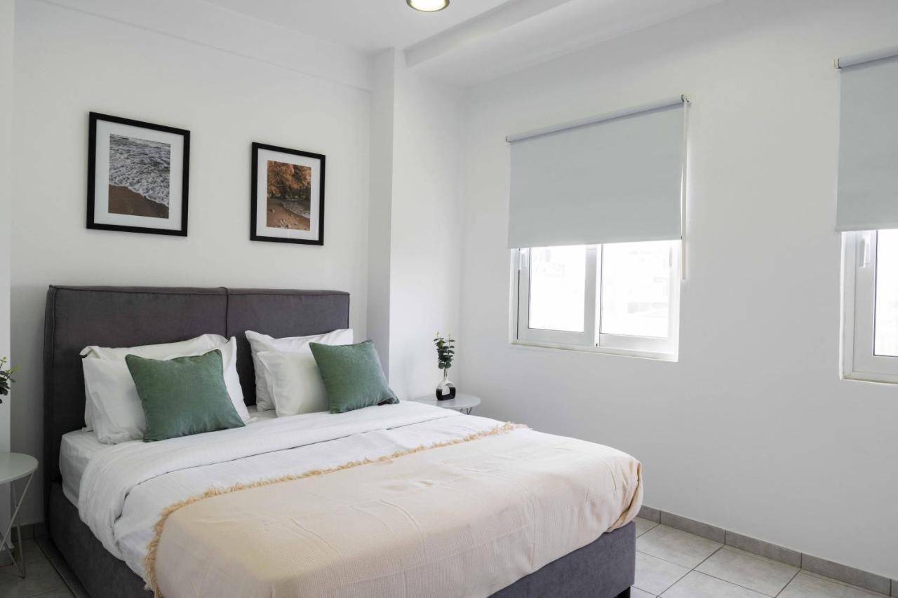 Phaedrus Living: Heraklion City View Flat Eksteriør billede